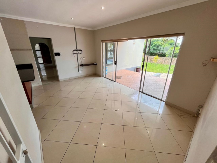 To Let 4 Bedroom Property for Rent in Stirling Eastern Cape